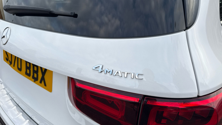 Mercedes-Benz GLB 220d 4Matic AMG Line Premium 5dr 8G-Tronic Diesel Estate